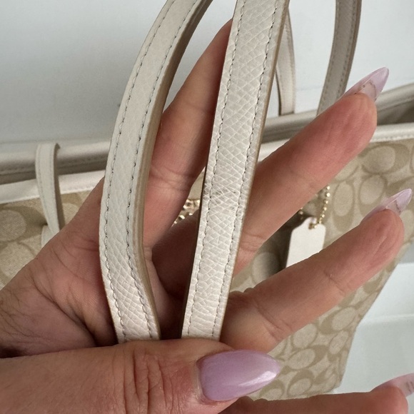 Coach Signature Light Khaki Zip Tote with three inside pockets 17”W x 11”H x 6”D - Picture 15 of 17